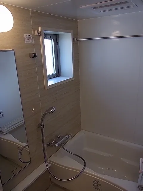 Elcia Gotanda - Interior - ["Plumbing fixture", "Flooring", "Floor"]
