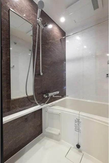 LEFONT PROGRESS SHIBUYA HILLTOP - Interior - ["Tap", "Plumbing fixture", "Shower head"]