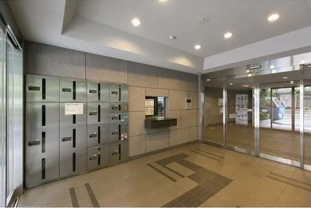 Sereno Shinagawa - Exterior - ["Ceiling", "Building", "Property"]