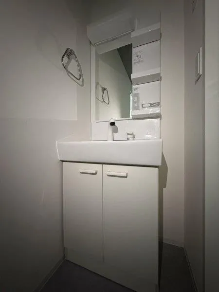 LiveFlat Ichigaya - Interior - ["Plumbing fixture", "Bathroom Sink", "Interior design"]