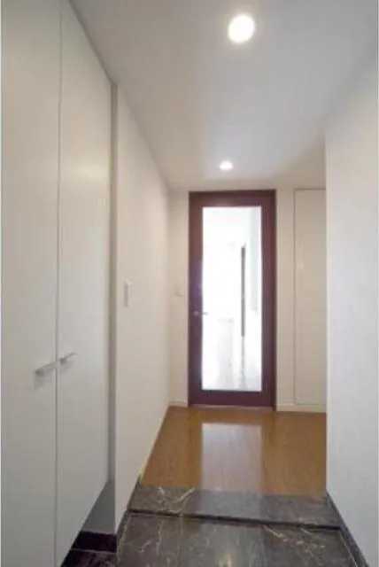 Park Tower Shibaura Bayward Urban Wing - Interior - ["Property", "Room", "Ceiling"]