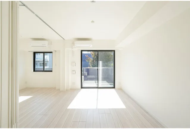 Comforia Liv Bunkyo Gokokuji - Interior - ["Flooring", "Floor", "Apartment"]