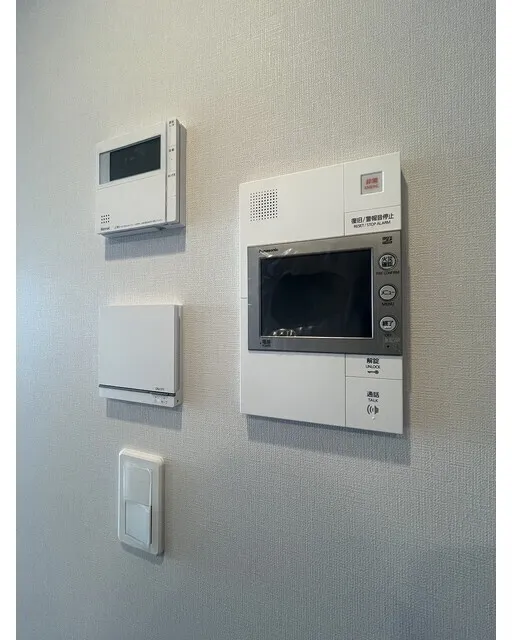 Urbanex Asakusabashi Front - Interior - ["Electronic device", "Technology", "Electronics"]