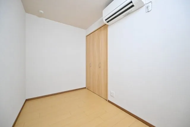 CENTRAL GARDEN RESIDENCE TOKYO - Interior - ["Flooring", "Wood", "Floor"]