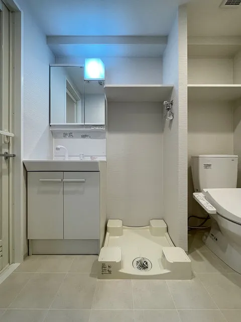 In Front Of Primal Nishi-Ojima Station - Interior - ["Plumbing fixture", "Tap", "Sink"]