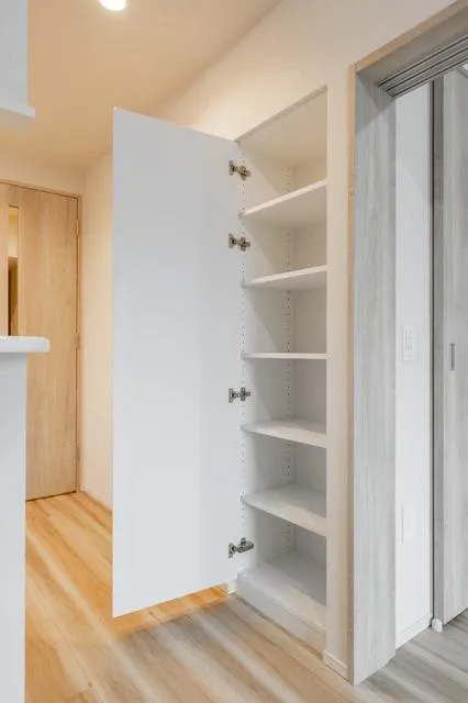 Geoent Ikebukuro - Interior - ["Property", "Fixture", "Wood"]