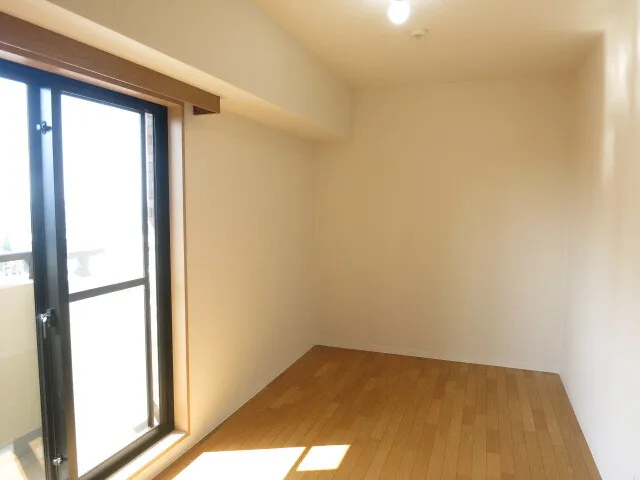 Due Nerima - Interior - ["Property", "Fixture", "Window"]