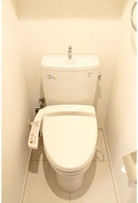 Concieria Shiba Park - Interior - ["Toilet seat", "Plumbing fixture", "Toilet"]