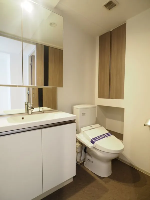 RESIDIA Ogikubo III - Interior - ["Sink", "Building", "Toilet seat"]