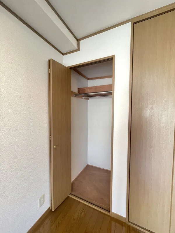 Luminare Higashi-Kamata - Interior - ["Wood", "Flooring", "Floor"]