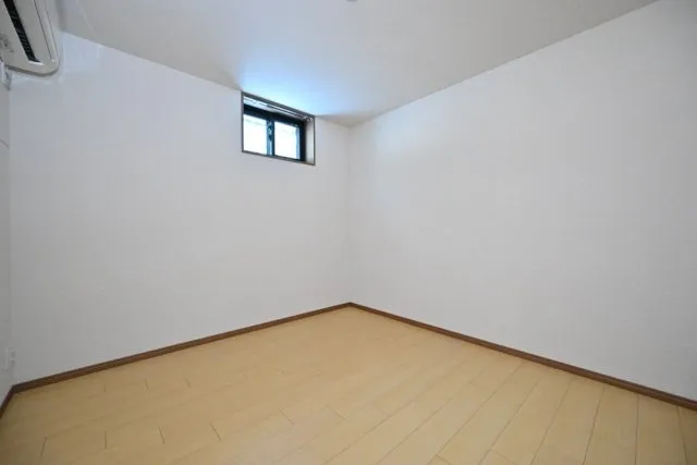 CENTRAL GARDEN RESIDENCE TOKYO - Interior - ["Flooring", "Floor", "Wood"]