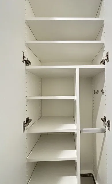 Comforia Liv Osaki - Interior - ["Cupboard", "Cabinetry", "Household hardware"]