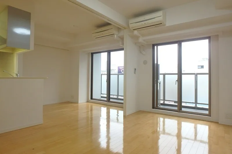 Esty Maison Kinshicho II - Interior - ["Flooring", "Floor", "Ceiling"]