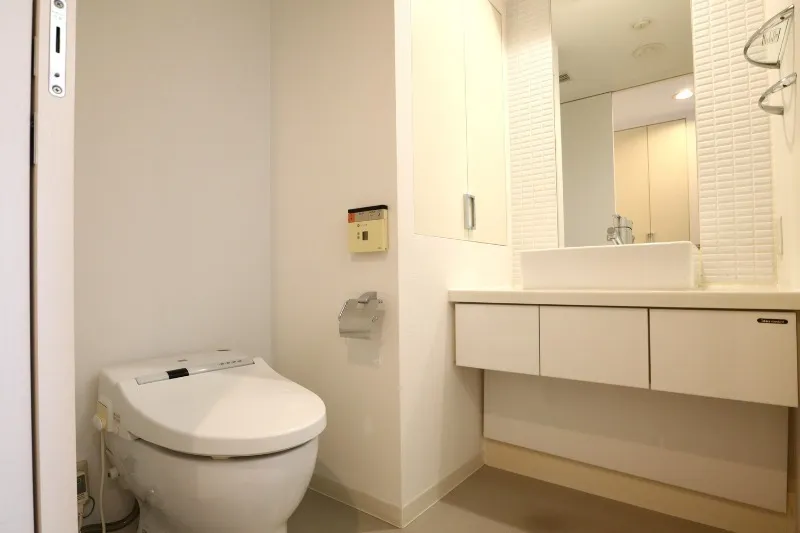 Castalia Kikugawa - Interior - ["Bathroom", "Plumbing fixture", "Interior design"]