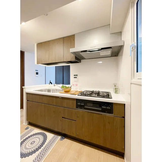Latiera Ryogoku - Interior - ["Building", "Countertop", "Cabinetry"]