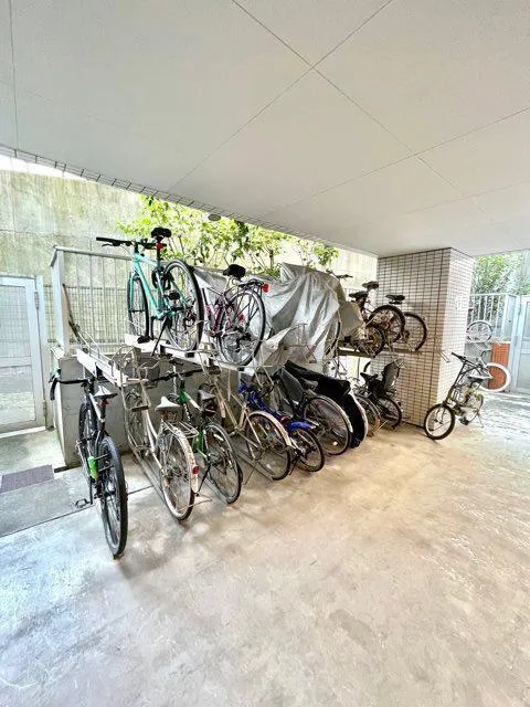 RESIDIA Higashi Azabu - Other - ["Bicycle", "Wheel", "Tire"]