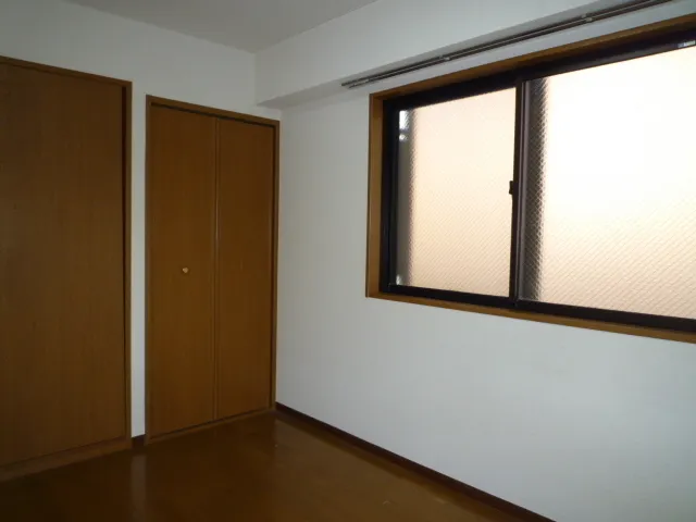 South City Asagaya - Interior - ["Window", "Building", "Fixture"]