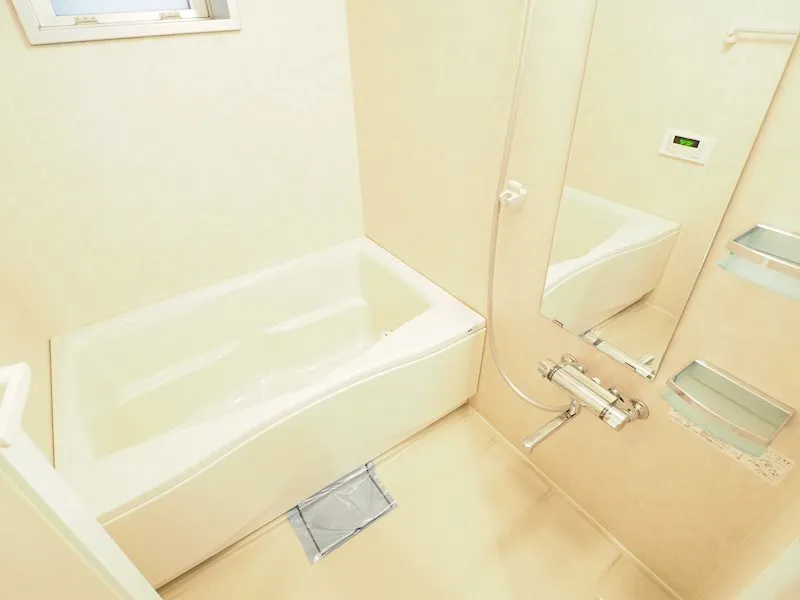 RESIDIA Bunkyo Sengoku - Interior - ["Bathroom", "Property", "Room"]