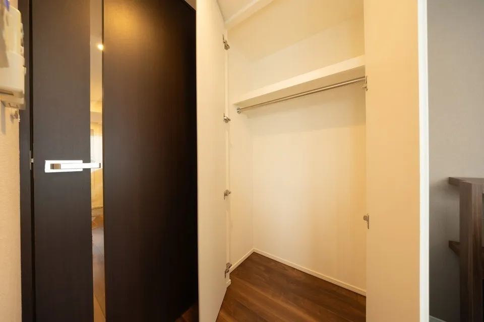 Hmlet Azabu-Juban II - Interior - ["Flooring", "Wood", "Floor"]