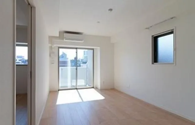 Moana Kinshi Park - Interior - ["Property", "Room", "Building"]