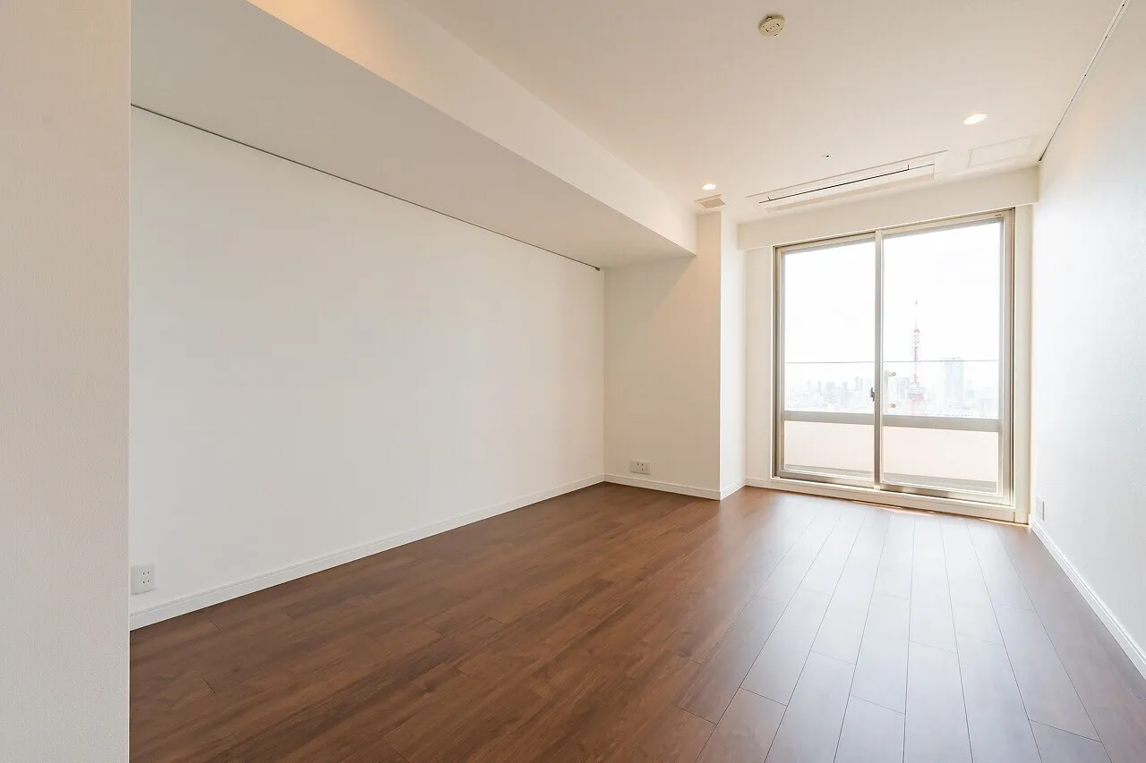 La Tour Shiodome - Interior - ["Flooring", "Floor", "Wood flooring"]