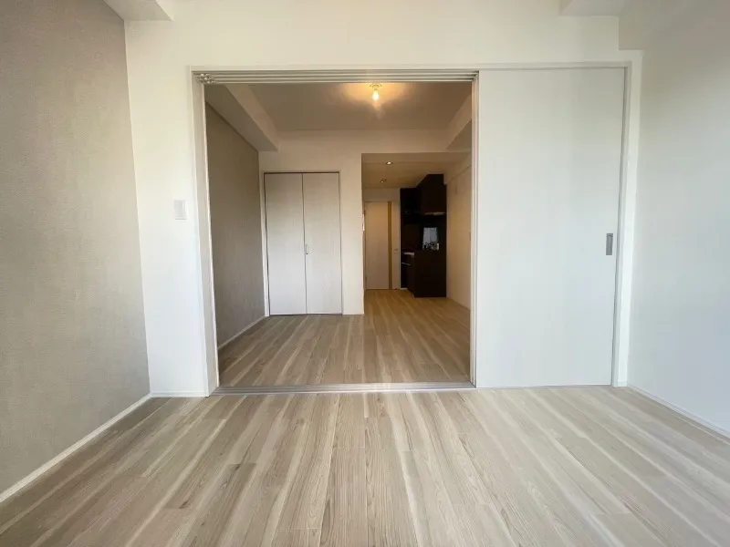 Residia Ueno Ikenohata - Interior - ["Flooring", "Floor", "Wood flooring"]