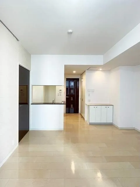 Ginza East City Tower - Interior - ["Flooring", "Floor", "Interior design"]