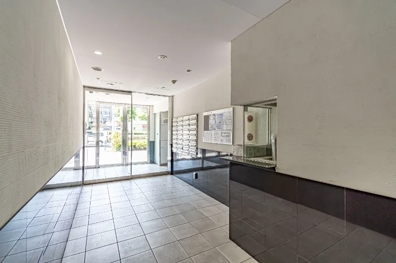 Le-Lion Nishi-Waseda - Exterior - ["Floor", "Flooring", "Apartment"]