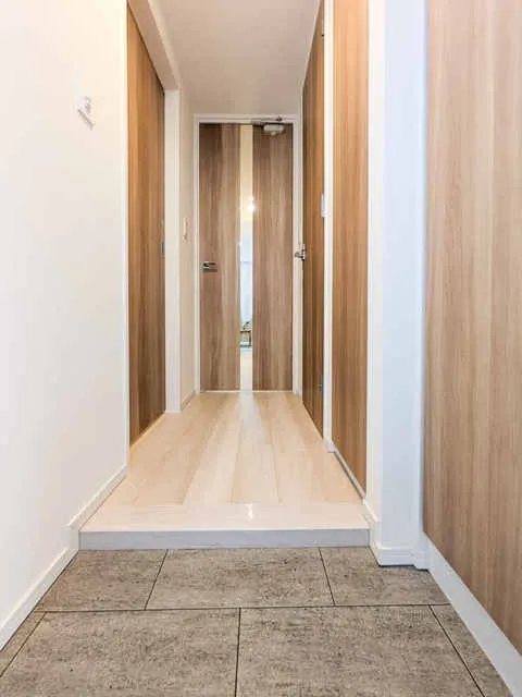 RJR Precia Kamata - Interior - ["Flooring", "Floor", "Wood flooring"]