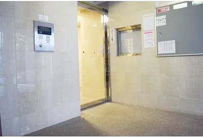 Exim Higashi-Nihonbashi - Interior - []