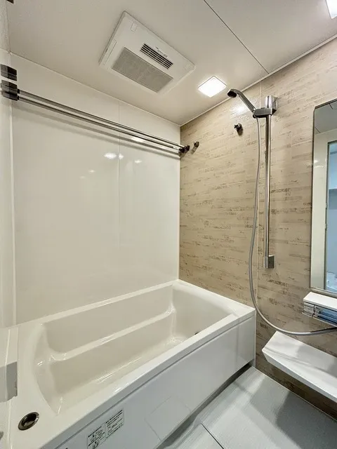 Asyl Court Nerima Nakamurabashi - Interior - ["Flooring", "Plumbing fixture", "Bathtub"]