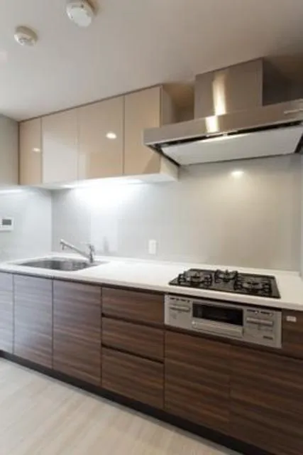 Gardenier Kinuta WEST - Interior - ["Countertop", "Property", "Cabinetry"]