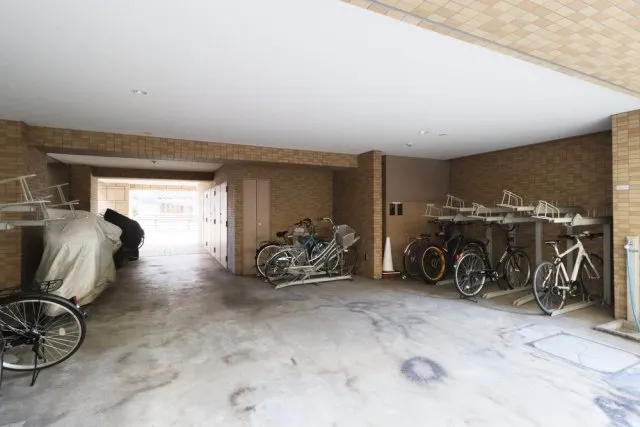 Prele Duc Kamata II - Other - ["Wood", "Floor", "Flooring"]