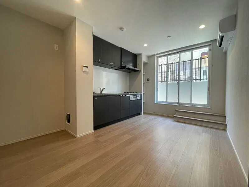 Pollast Yoyogi-Uehara - Interior - ["Apartment", "Condominium", "Daylighting"]