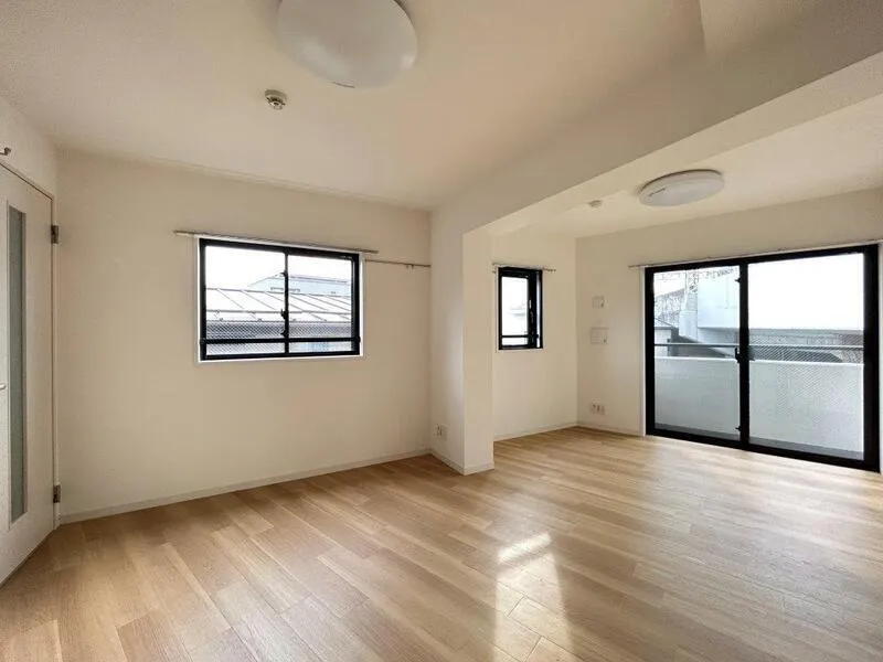 Due Asagaya - Interior - ["Flooring", "Floor", "Wood flooring"]
