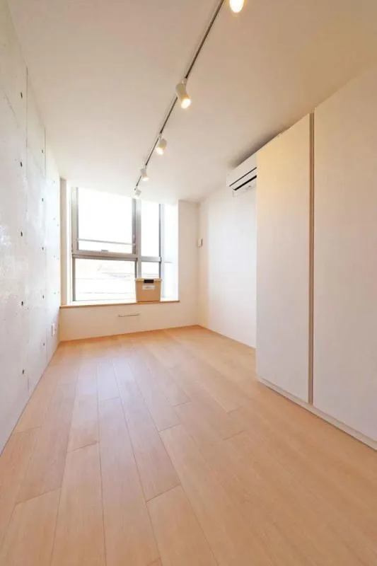 CREATIF Minami-Shinagawa - Interior - ["Flooring", "Wood", "Floor"]