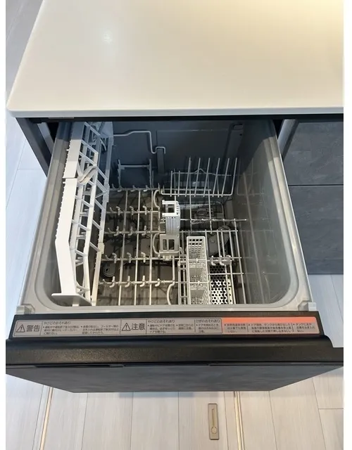 Takanawa Heights - Interior - ["Major appliance", "Kitchen Appliance", "Dishwasher"]