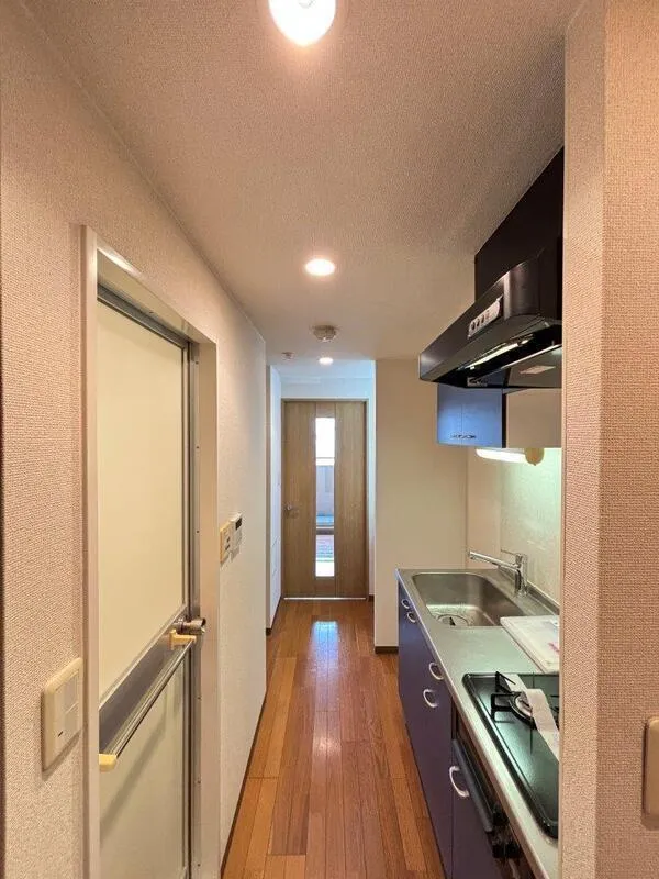 KDX Residence Hatagaya - Interior - ["Flooring", "Floor", "Ceiling"]