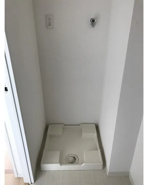 Dicuore Sengawa - Interior - ["Design", "Tile", "Tile Flooring"]