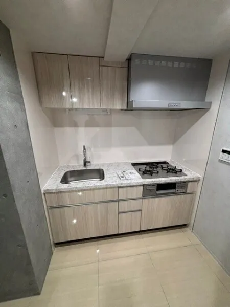 EXAM AKASAKA - Interior - ["Floor", "Kitchen", "Major appliance"]