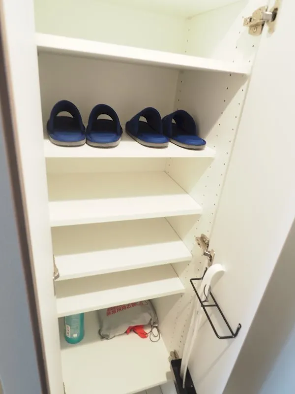 RESIDIA Ogikubo III - Interior - ["Glasses", "Shelf", "Eyewear"]