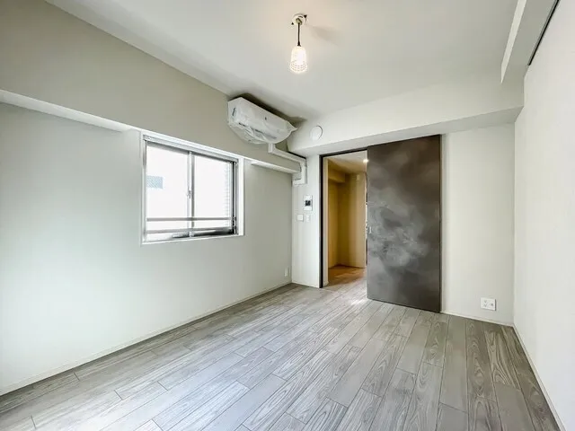 Royal Parks Ariake - Interior - ["Flooring", "Floor", "Ceiling"]