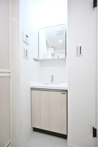 The Residence Nihonbashi - Interior - ["Flooring", "Floor", "Interior design"]