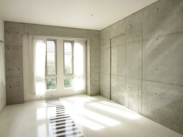 Scalar Sukumo - Interior - ["Window", "Building", "Rectangle"]