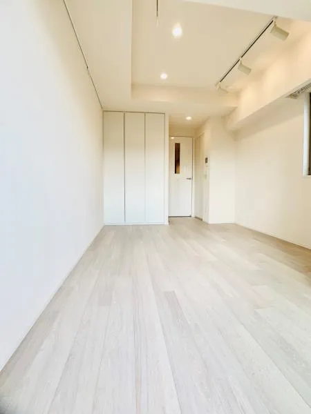 Brillia Ist Sendagaya - Interior - ["Flooring", "Floor", "Wood"]