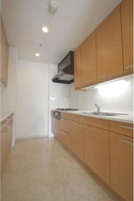 Park Tower Shibaura Bayward Urban Wing - Interior - ["Property", "Room", "Building"]