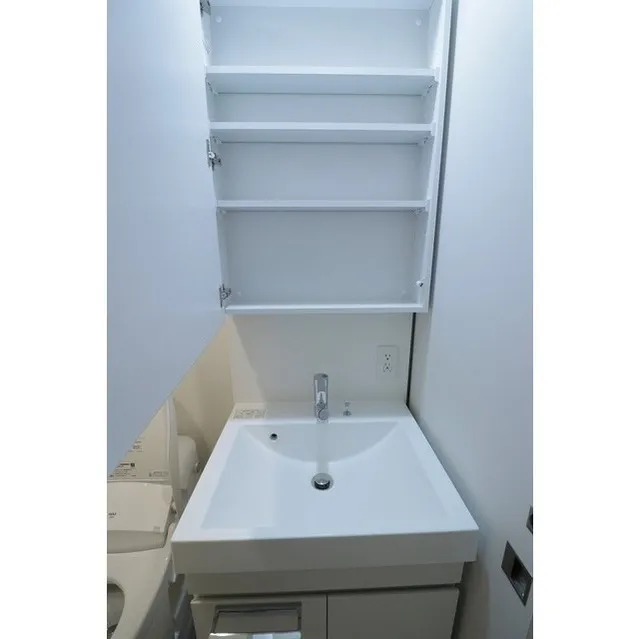 FARE Ikebukuro I - Interior - ["Bathroom sink", "Property", "Plumbing fixture"]