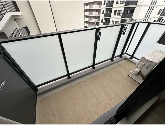 Wellis Urban Sumiyoshi East - Interior - ["Apartment", "Glass", "Balcony"]