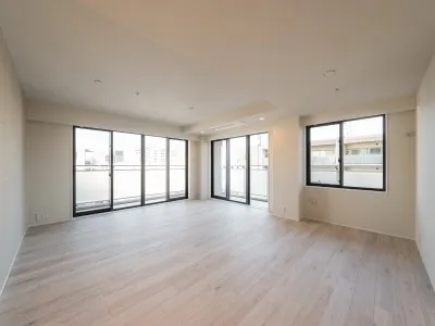 Lieto Court Arc Tower - Interior - ["Floor", "Flooring", "Apartment"]