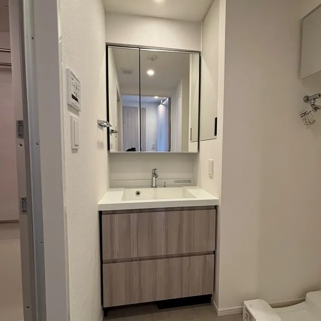 Park Axis Bunkyo Hongo - Interior - ["Flooring", "Floor", "Interior design"]